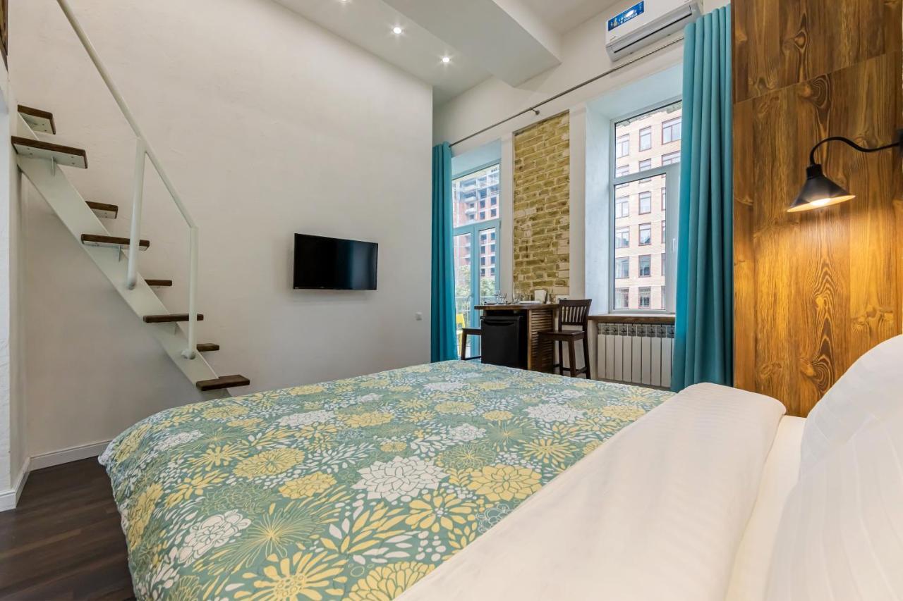 Kyiv Saksahanskoho Apart Hotel ภายนอก รูปภาพ