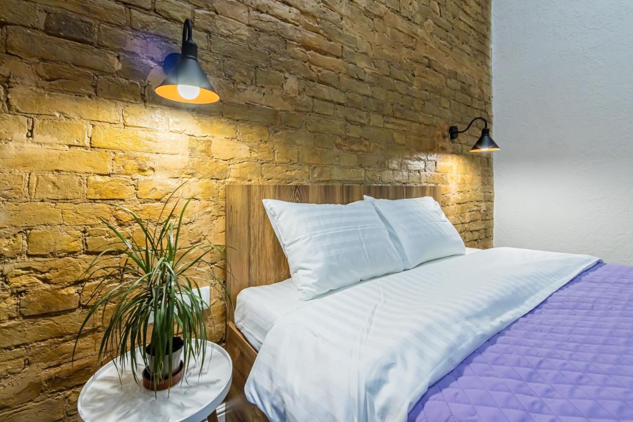 Kyiv Saksahanskoho Apart Hotel ภายนอก รูปภาพ