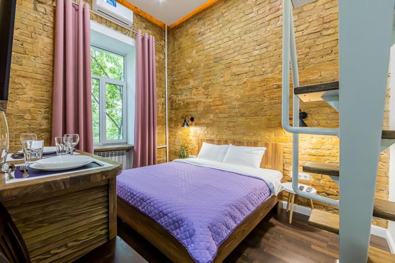 Kyiv Saksahanskoho Apart Hotel ภายนอก รูปภาพ