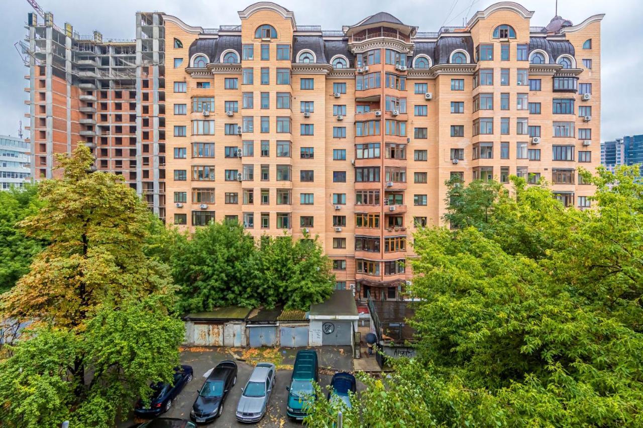 Kyiv Saksahanskoho Apart Hotel ภายนอก รูปภาพ