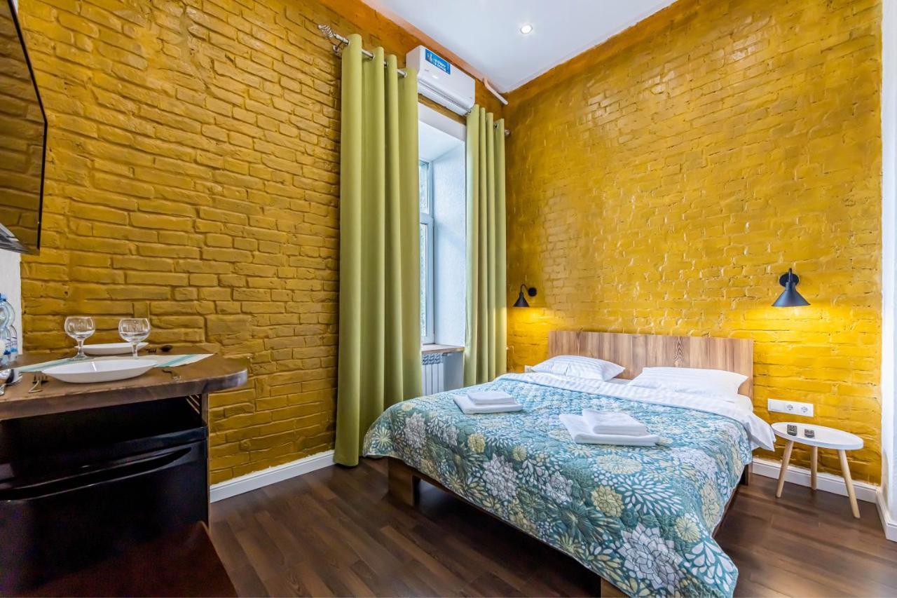 Kyiv Saksahanskoho Apart Hotel ภายนอก รูปภาพ